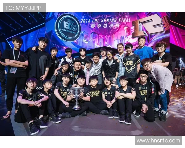 RNG在CSGO比赛中表现出色创下新高引发玩家热议