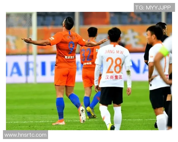 山东鲁能与武汉卓尔对决球员名单详细解析与比赛前瞻